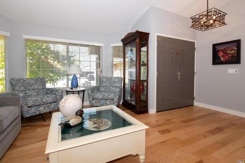 1036 Hampshire Ln, Windsor, CA 95492 photo 6