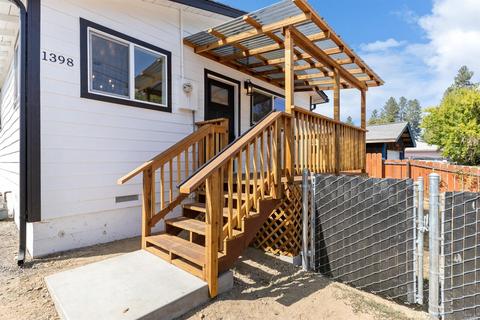 1398 Eva Clair St, Willits, CA 95490 photo 2