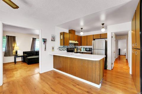 1111 Mockingbird Ln, Fairfield, CA 94533 photo 11
