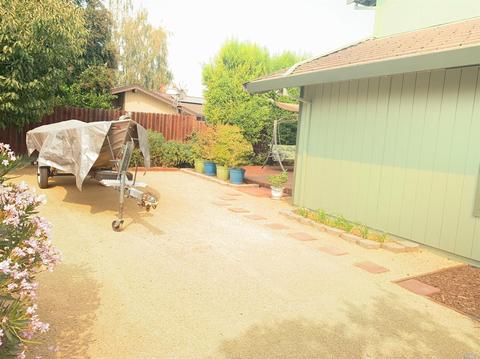 1355 Parkgreen Dr, Dixon, CA 95620 photo 15