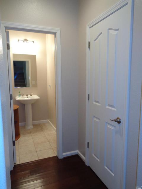 1061 Madrone Ave, Vallejo, CA 94592 photo 7
