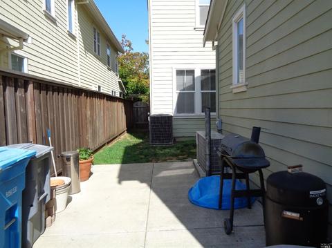 1061 Madrone Ave, Vallejo, CA 94592 photo 42