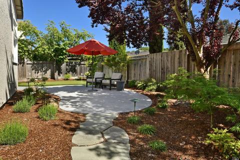 301 Decanter Cir, Windsor, CA 95492 photo 16