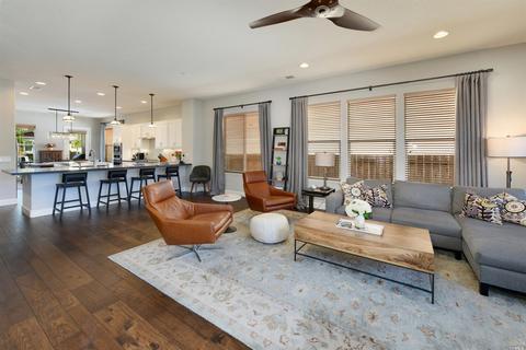 301 Decanter Cir, Windsor, CA 95492 photo 13