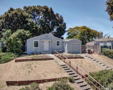 240 Mountain View Ave, Vallejo, CA 94590 photo 1