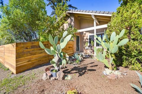 1393 Larkin Dr, Sonoma, CA 95476 photo 4