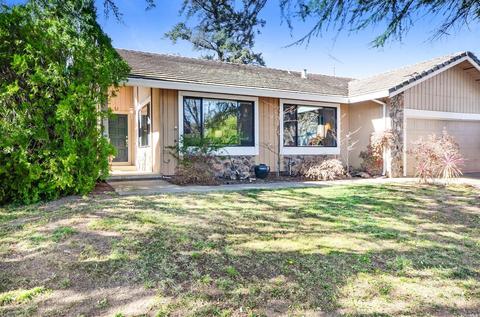 1393 Larkin Dr, Sonoma, CA 95476 photo 2