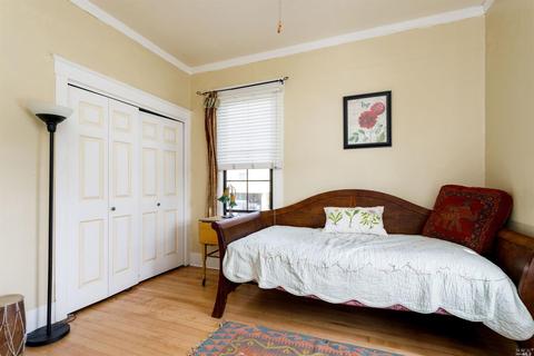 1325 Sutter St, Vallejo, CA 94590 photo 18