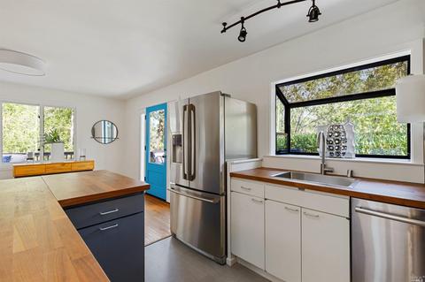 97 Berkeley Ave, San Anselmo, CA 94960 photo 9