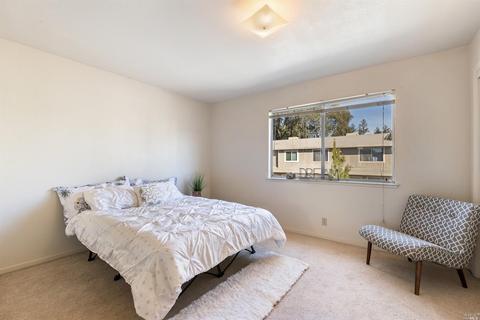 202 Main Cir, Ukiah, CA 95482 photo 19