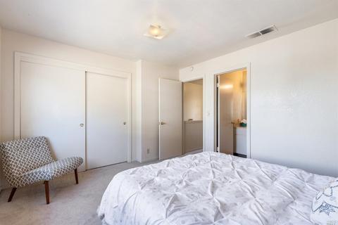 202 Main Cir, Ukiah, CA 95482 photo 18