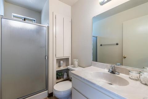 202 Main Cir, Ukiah, CA 95482 photo 16