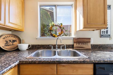 202 Main Cir, Ukiah, CA 95482 photo 11