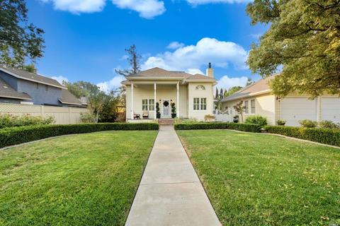 850 E A St, Dixon, CA 95620 photo 2