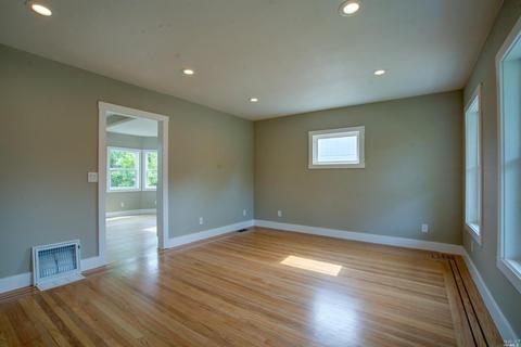 176 Mountain View Ave, Vallejo, CA 94590 photo 7