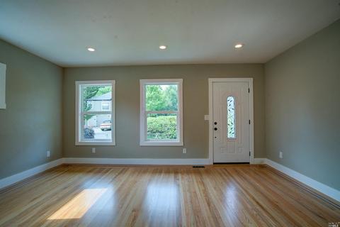 176 Mountain View Ave, Vallejo, CA 94590 photo 4