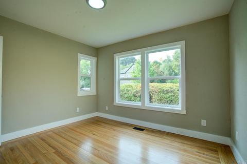 176 Mountain View Ave, Vallejo, CA 94590 photo 17