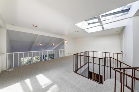 375 Crown Rd, Kentfield, CA 94904 photo 24