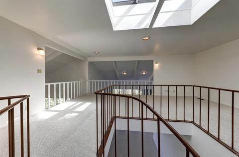 375 Crown Rd, Kentfield, CA 94904 photo 23