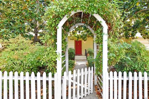 842 E 2 Nd St, Sonoma, CA 95476 photo 2