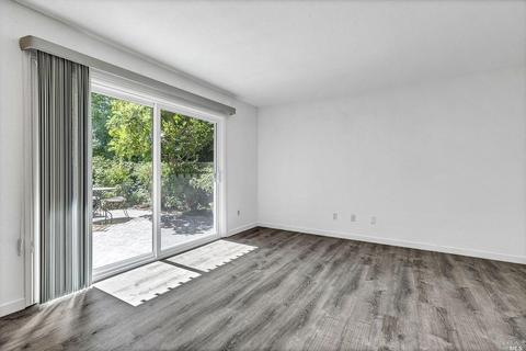 750 Marsh Dr, Napa, CA 94558 photo 8