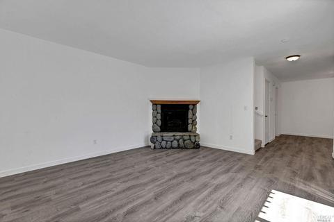 750 Marsh Dr, Napa, CA 94558 photo 10