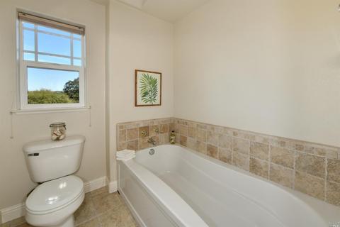 1031 Mcclelland Dr, Windsor, CA 95492 photo 17