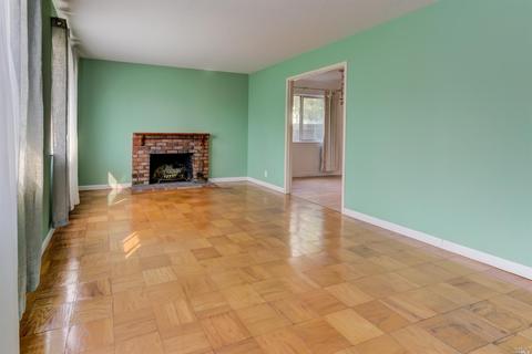 1060 Sparrow Ln, Fairfield, CA 94533 photo 11