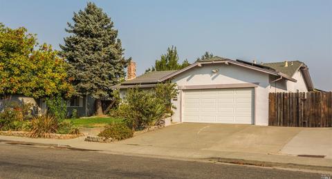 1060 Sparrow Ln, Fairfield, CA 94533 photo 2