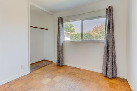 1060 Sparrow Ln, Fairfield, CA 94533 photo 26