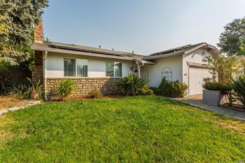 1060 Sparrow Ln, Fairfield, CA 94533 photo 4