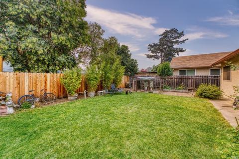 643 Costa Dr, Napa, CA 94558 photo 40