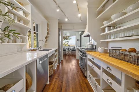 599 Edgewood Ave, Mill Valley, CA 94941 photo 8
