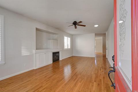 8020 Ferrari Way, Windsor, CA 95492 photo 3