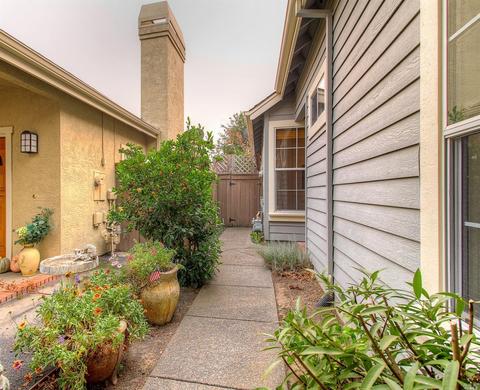 754 Pearl Bailey Ct, Windsor, CA 95492 photo 3