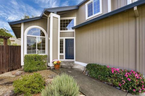 9224 Piccadilly Cir, Windsor, CA 95492 photo 2