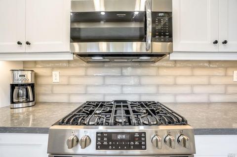 9224 Piccadilly Cir, Windsor, CA 95492 photo 7