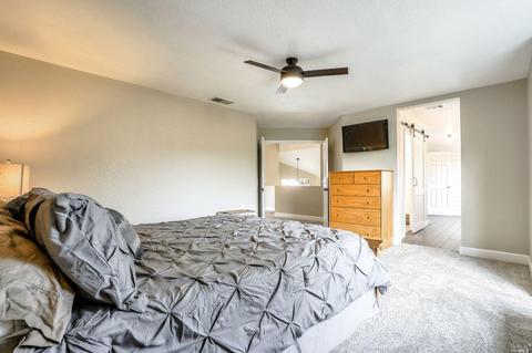9224 Piccadilly Cir, Windsor, CA 95492 photo 13