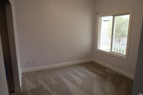 555 Walten Way, Windsor, CA 95492 photo 7