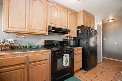 1390 Hemingway Ct, Dixon, CA 95620 photo 20