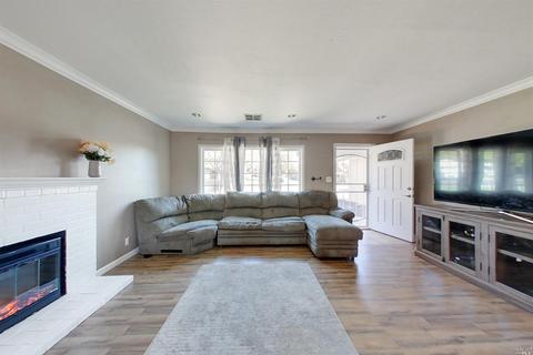 893 Brentwood Ave, Vallejo, CA 94591 photo 4