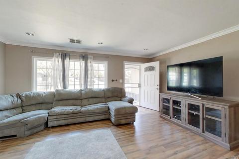 893 Brentwood Ave, Vallejo, CA 94591 photo 3