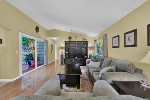 613 N Regatta Dr, Vallejo, CA 94591 photo 9