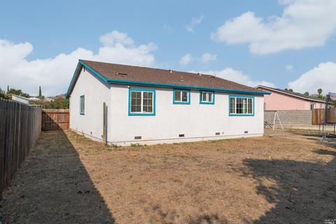 107 Saint Marys Pl, Vallejo, CA 94589 photo 17