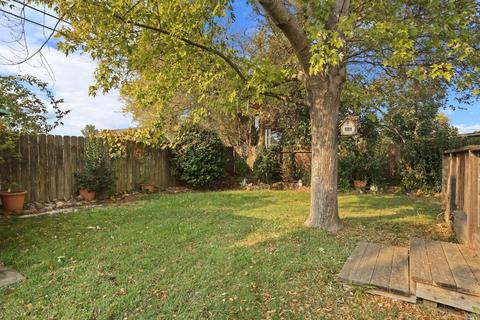 243 E Kentucky St, Fairfield, CA 94533 photo 31