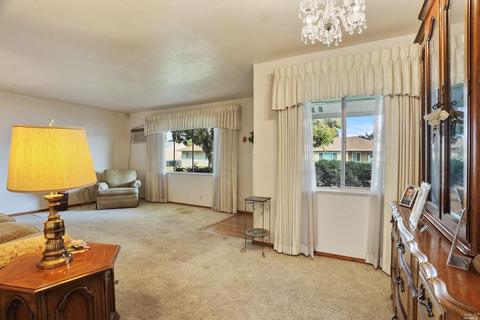 243 E Kentucky St, Fairfield, CA 94533 photo 8