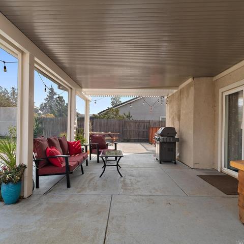 5548 Burgundy Ct, Vallejo, CA 94591 photo 29