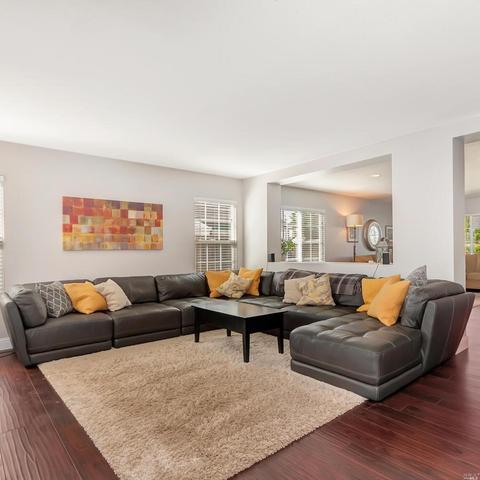 5548 Burgundy Ct, Vallejo, CA 94591 photo 9