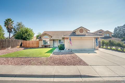 1049 Iron Ct, Vacaville, CA 95687 photo 1