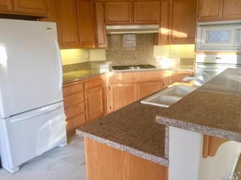 8051 Leno Dr, Windsor, CA 95492 photo 2
